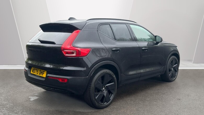 Volvo XC40 2.0 B3P Plus Black Edition 5dr Auto Petrol Estate